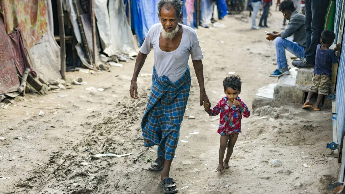 Rohingya Refugees Controversy- India TV Hindi