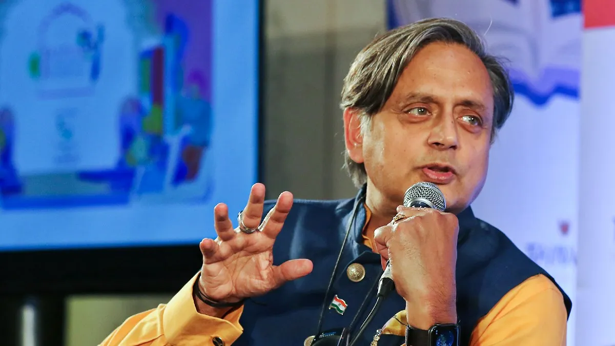 Member of the Lok Sabha Shashi Tharoor- India TV Hindi