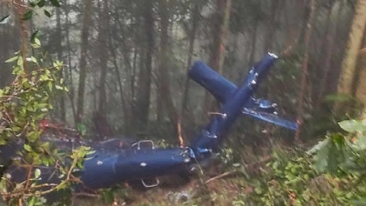 मलेशिया में क्रैश हुआ हेलिकॉप्टर- India TV Hindi