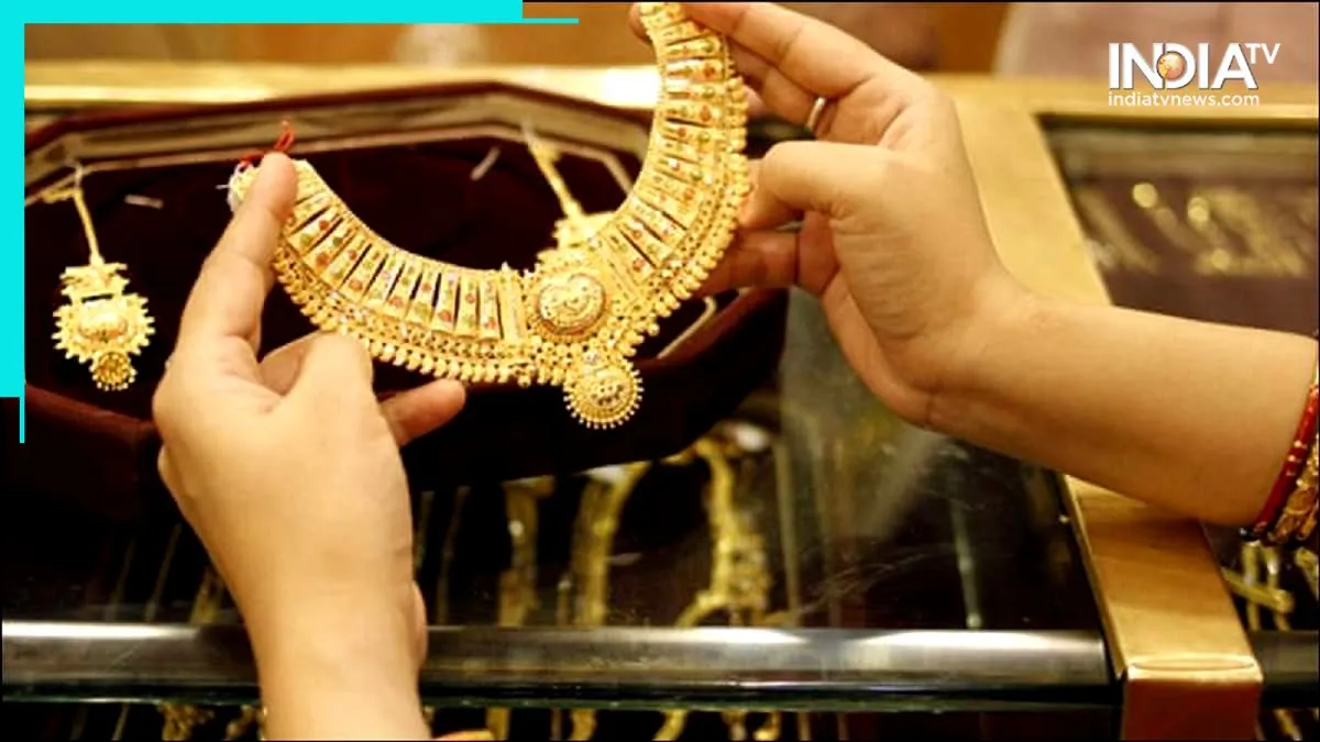 most profitable investment on Dhanteras Know how much return gold has given in the last three decade- India TV Paisa