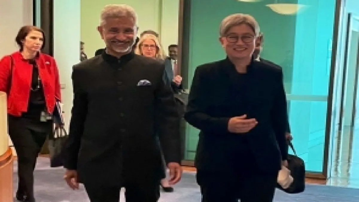 S. Jaishankar is with Australian Foreign Minister Peny Wong- India TV Hindi