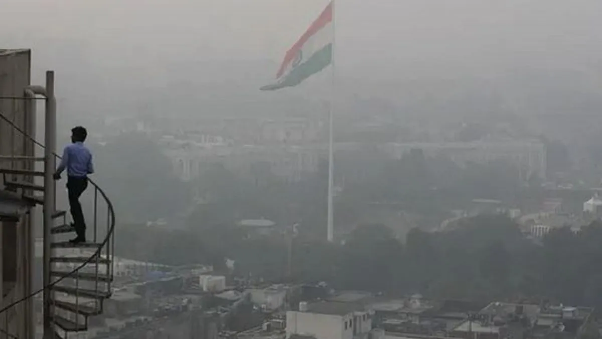 दिल्ली में प्रदूषित हवा से लोग परेशान- India TV Hindi