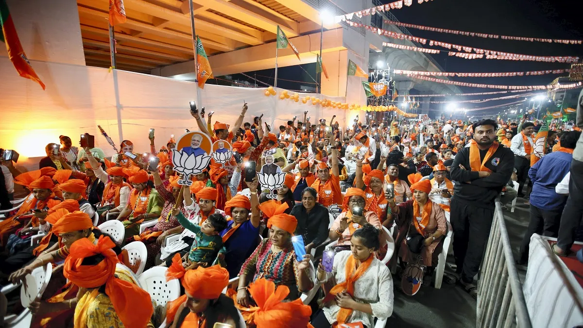 गुजरात में चुनाव...- India TV Hindi