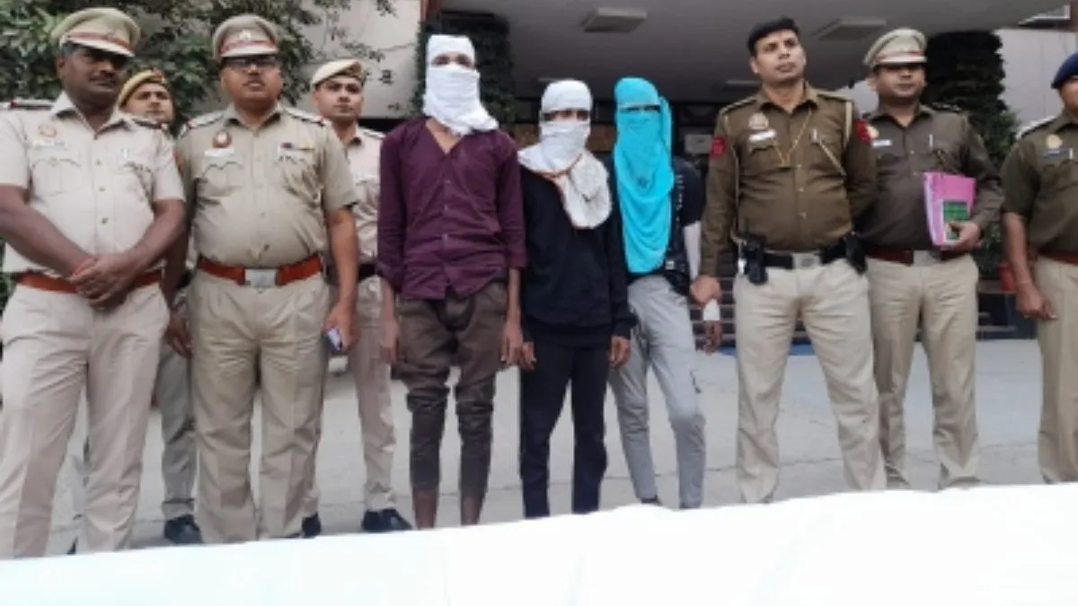 डकैती करने वाले तीन आरोपी गिरफ्तार- India TV Hindi