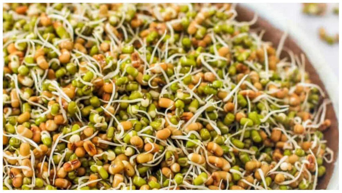 why we should avoid sprouted methi moong in winters in hindi- India TV Hindi
