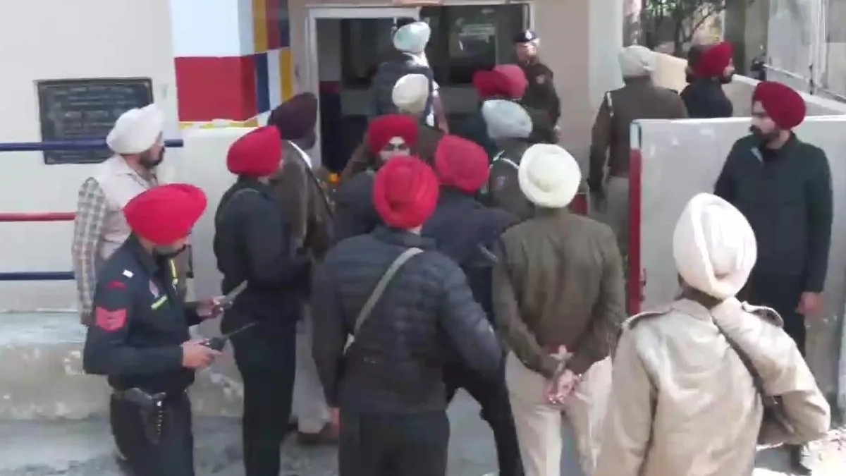 सरहाली पुलिस स्टेशन पर हुए हमले को आंतकी खतरे के रूप में देखा जा रहा है- India TV Hindi