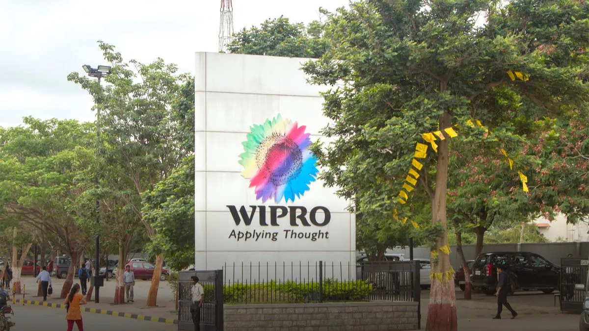 Wipro fired 800 freshars with the reason of internal test results- India TV Paisa