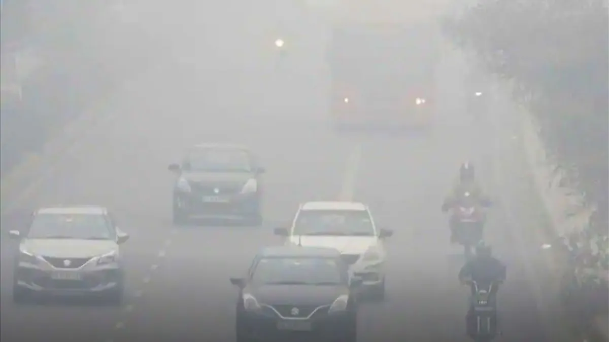 वायु प्रदूषण के चलते दिल्ली में ये गाड़ियां बैन- India TV Paisa
