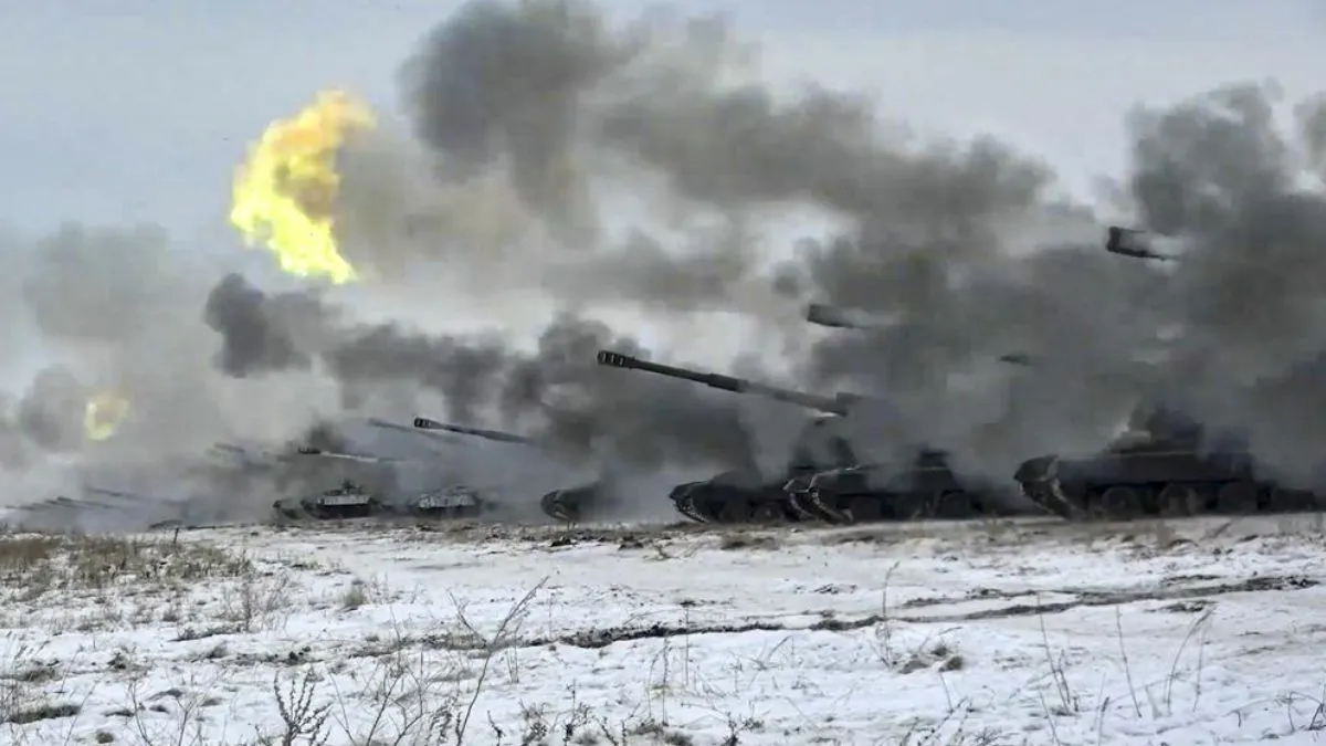 US and Ukraine, Bradley Fighting Vehicles, US Helps Ukraine, Russia Ukraine War News- India TV Hindi