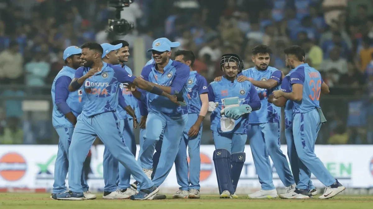 Team India celebrating their win against Sri Lanka in first...- India TV Hindi