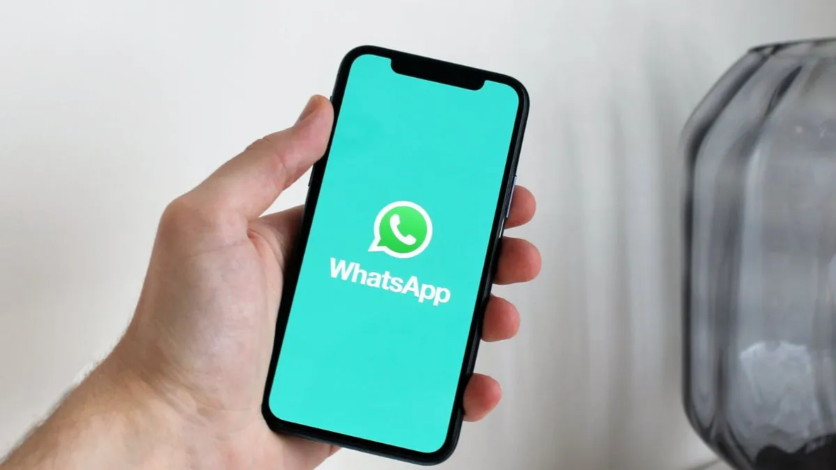 whatsapp setting off to avoid hack your account- India TV Paisa