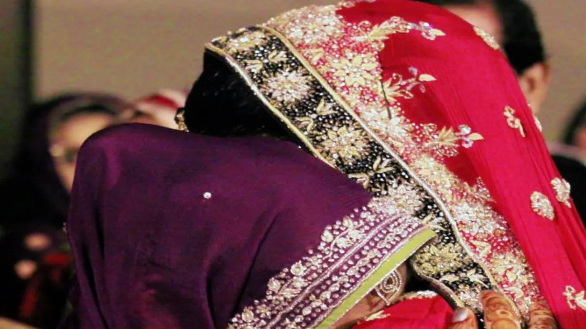 groom cheated bride- India TV Hindi