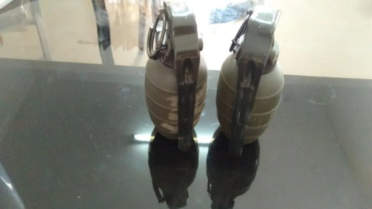 hand grenade found in meerut- India TV Hindi