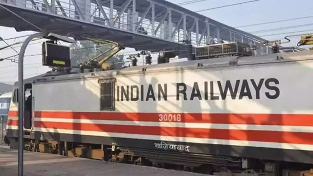 रेलवे जल्द दे सकती है बड़ी खुशखबरी- India TV Hindi