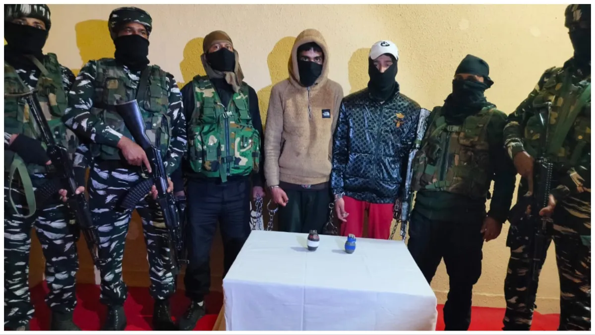 Jammu and Kashmir 2 LET terrorists arrested in Bandipora police recovered hand grenade- India TV Hindi