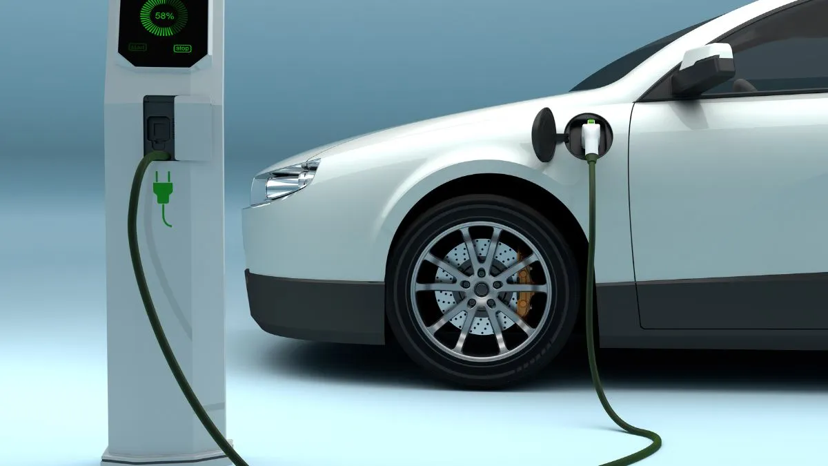 Electric car and bike battery cost after the warranty- India TV Paisa