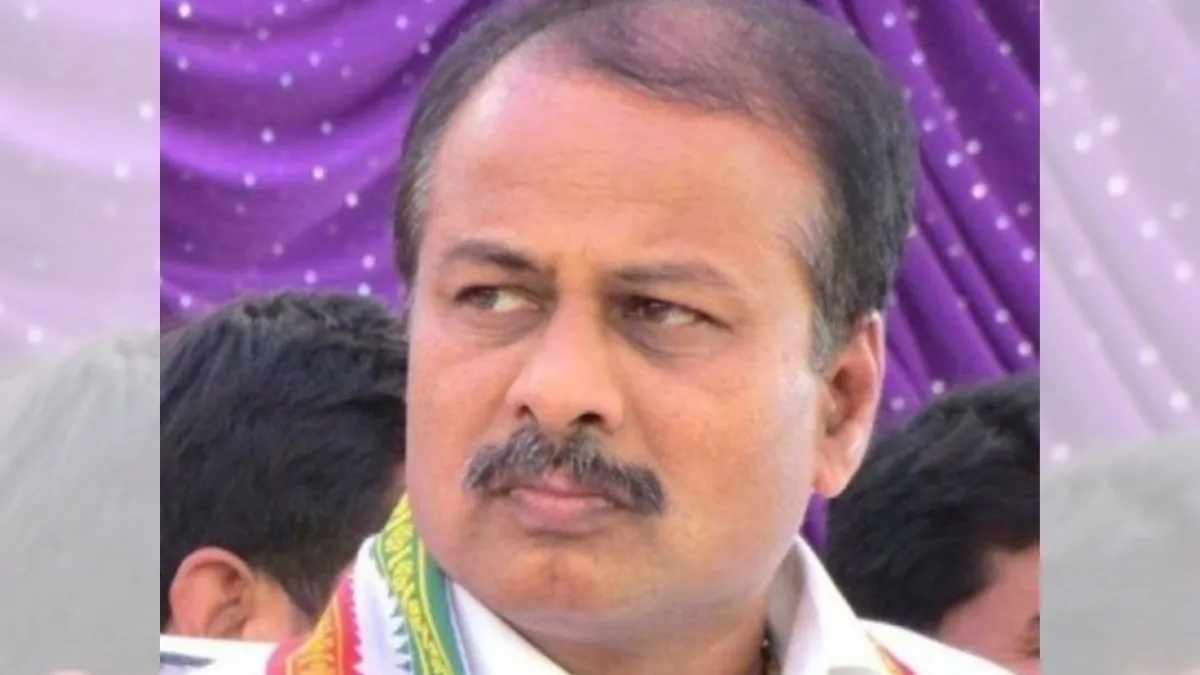 कर्नाटक कांग्रेस के कार्यकारी अध्यक्ष आर. ध्रुवनारायण- India TV Hindi