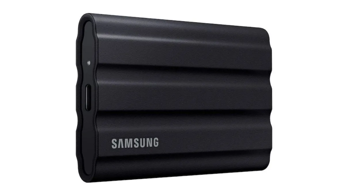 Samsung t7 shield portable ssd 4 tb variant details- India TV Hindi