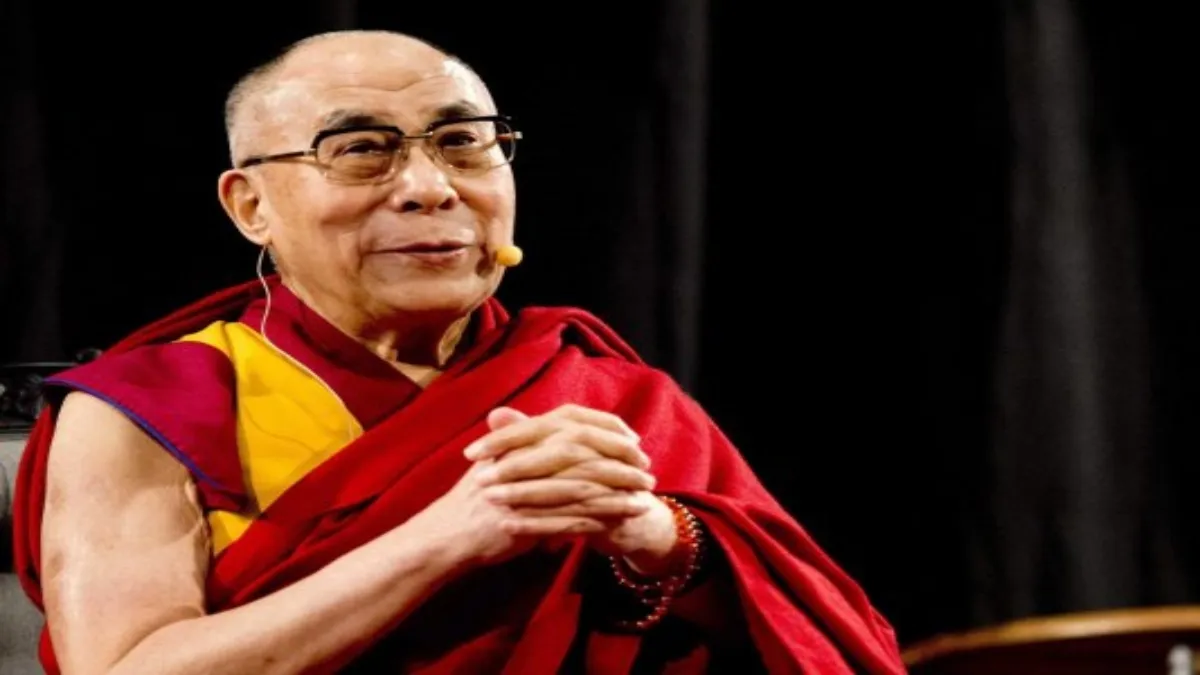 dalai lama controversial video- India TV Hindi