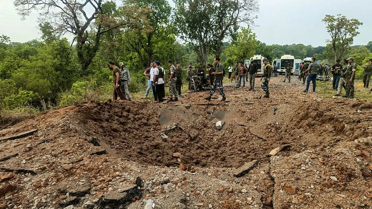 Dantewada landmine blast, Dantewada landmine blast Case, Maoists in FIR- India TV Hindi