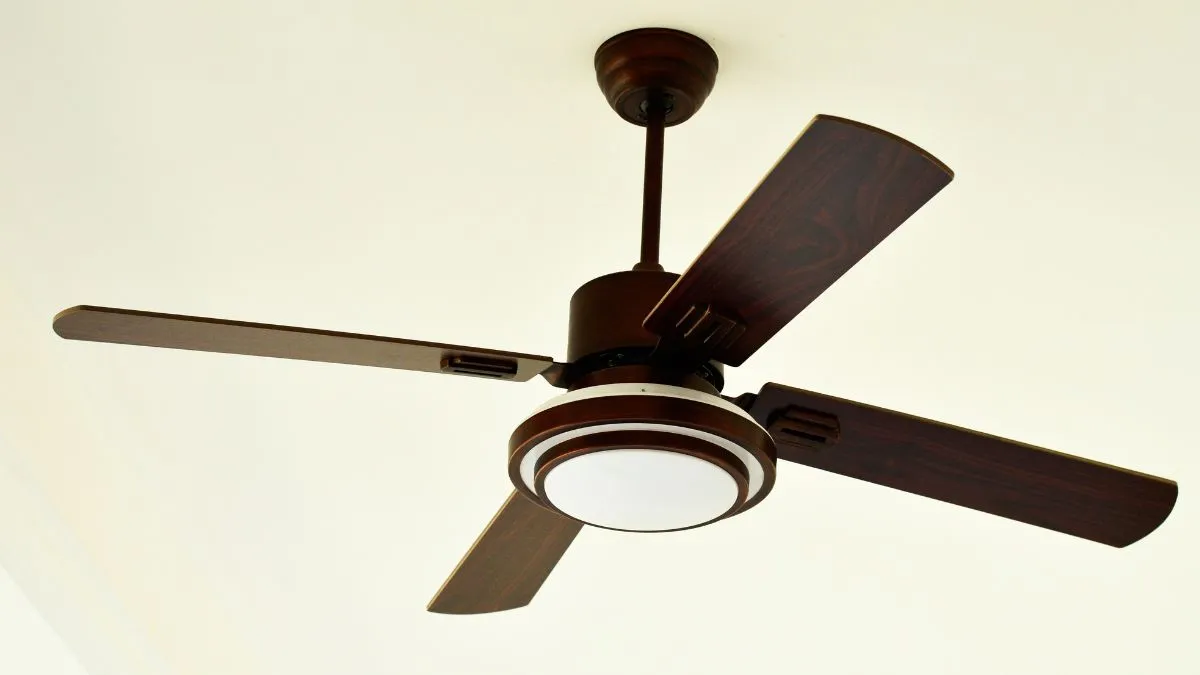 Does a fan on low speed use less electricity- India TV Hindi