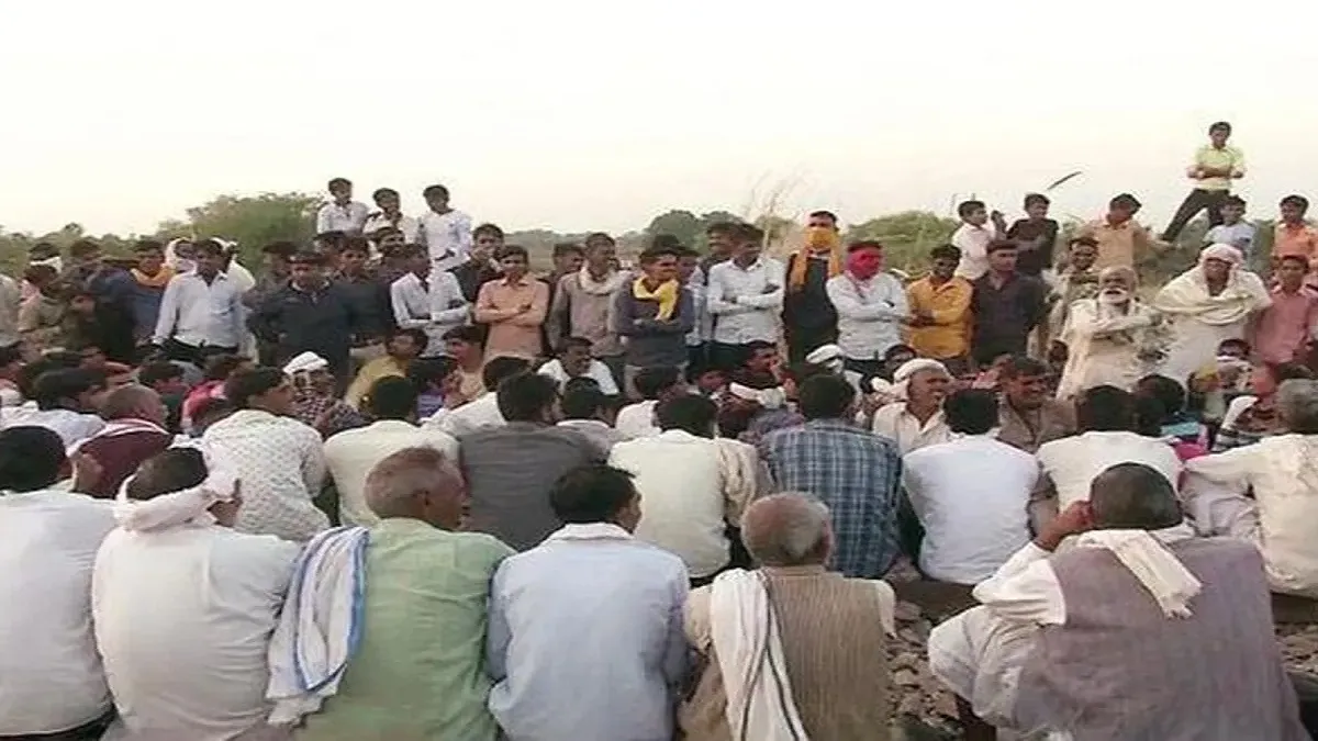 mali community protest- India TV Hindi