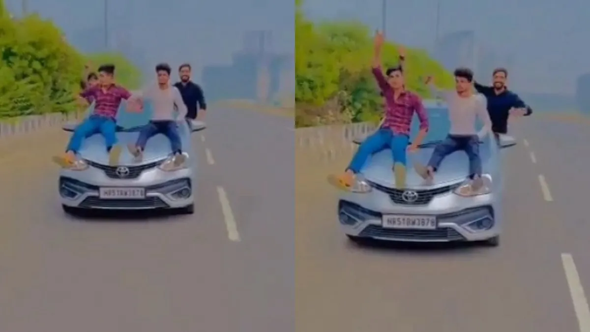 कार के बोनट पर बैठकर...- India TV Hindi