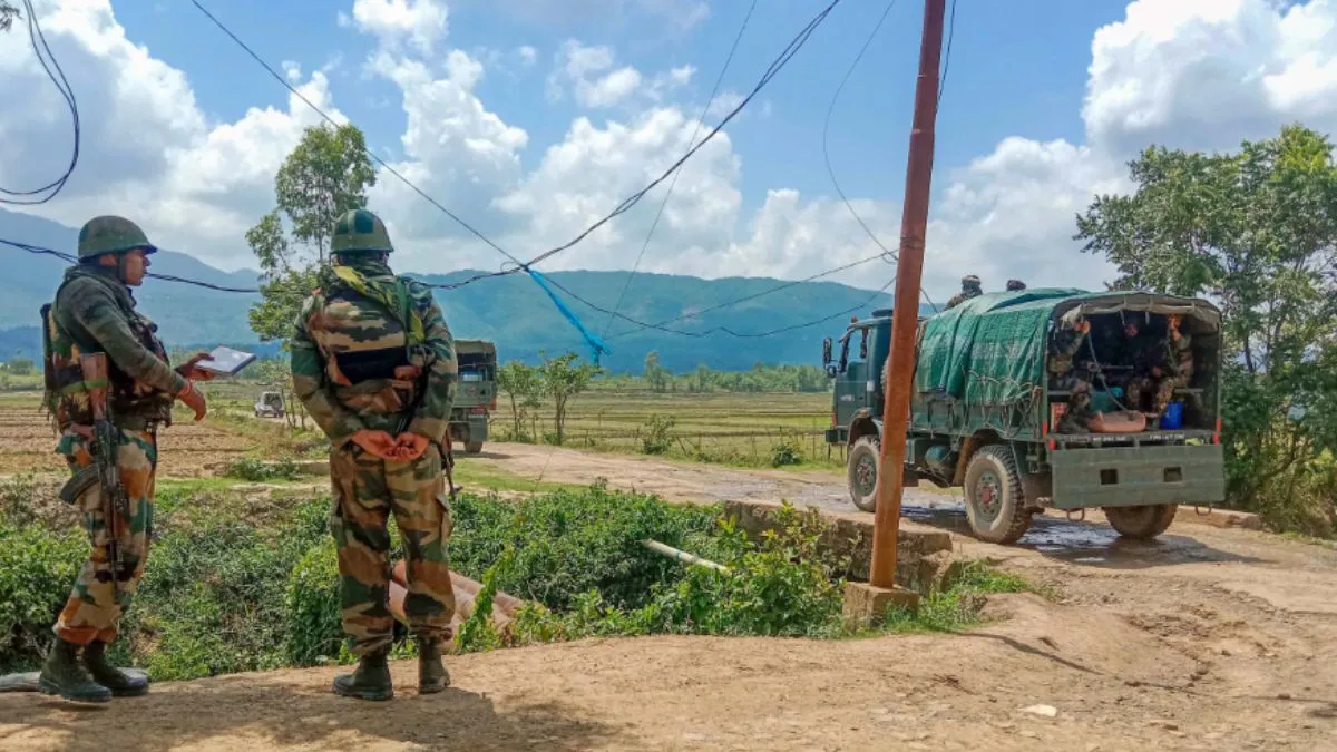 मणिपुर में हालात काबू करने के लिए सेना की तैनाती- India TV Hindi