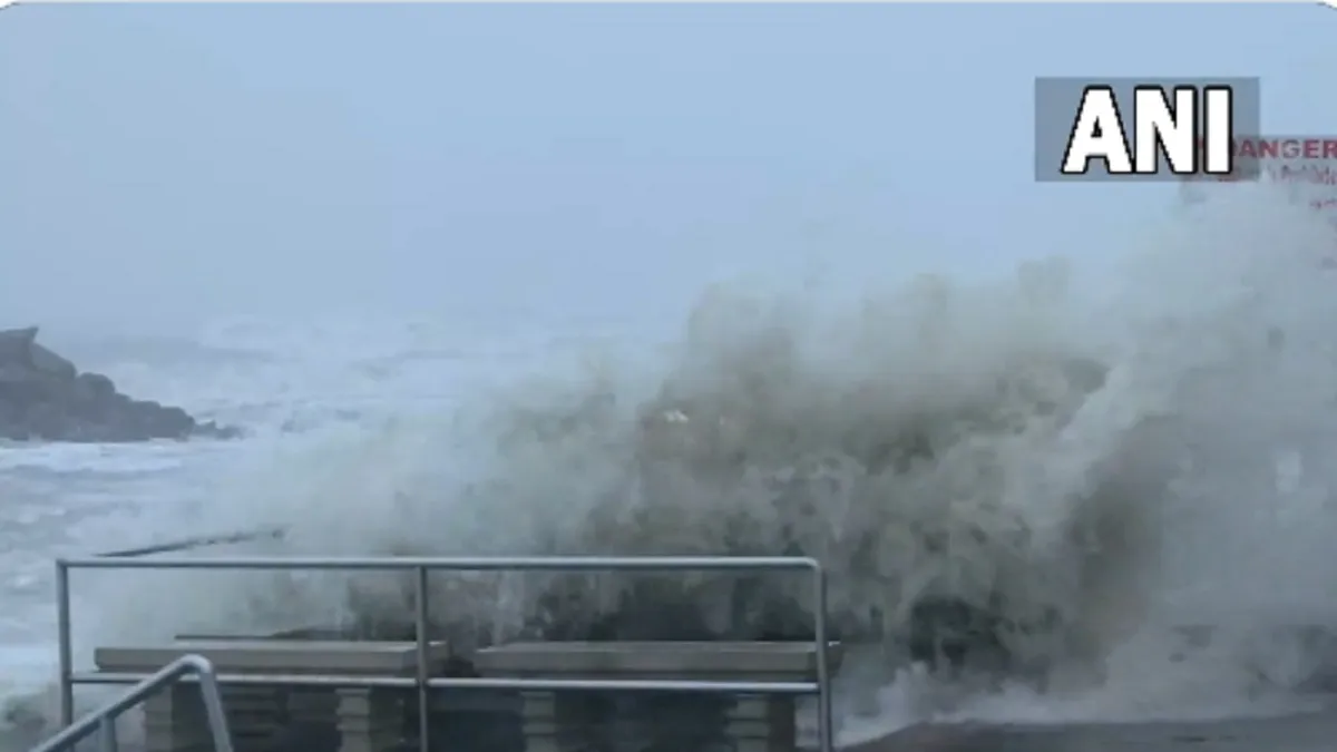 cyclone biparjay latest update- India TV Hindi
