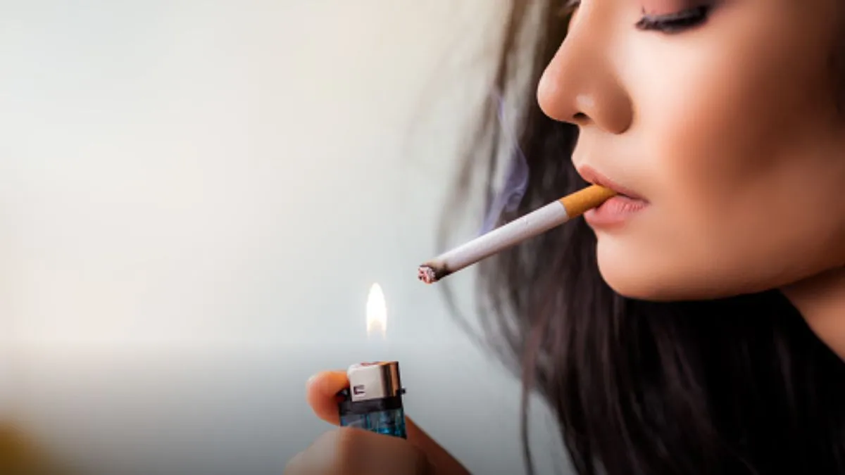 Cigarette Lighter- India TV Paisa