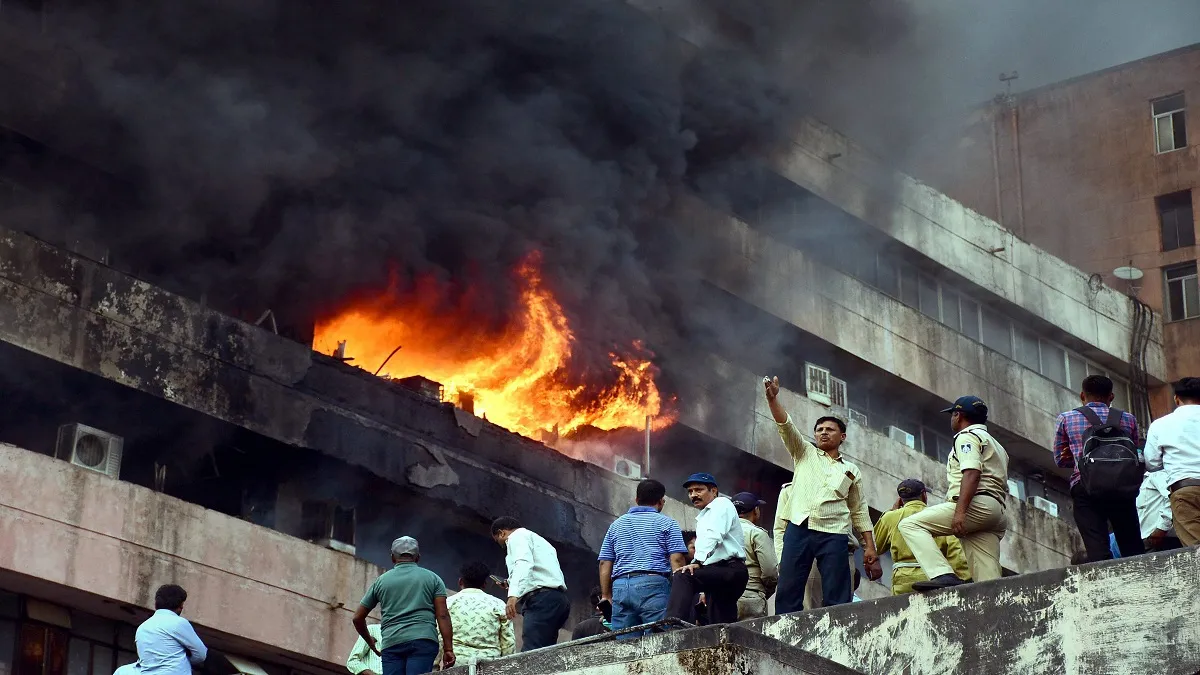 satpura bhawan fire- India TV Hindi