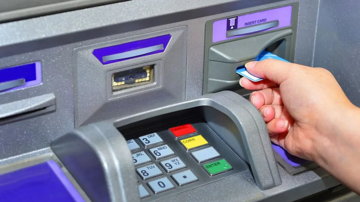 What is White Label ATM, ATM, ATM Card, ATM machine, Automatic teller machine- India TV Paisa