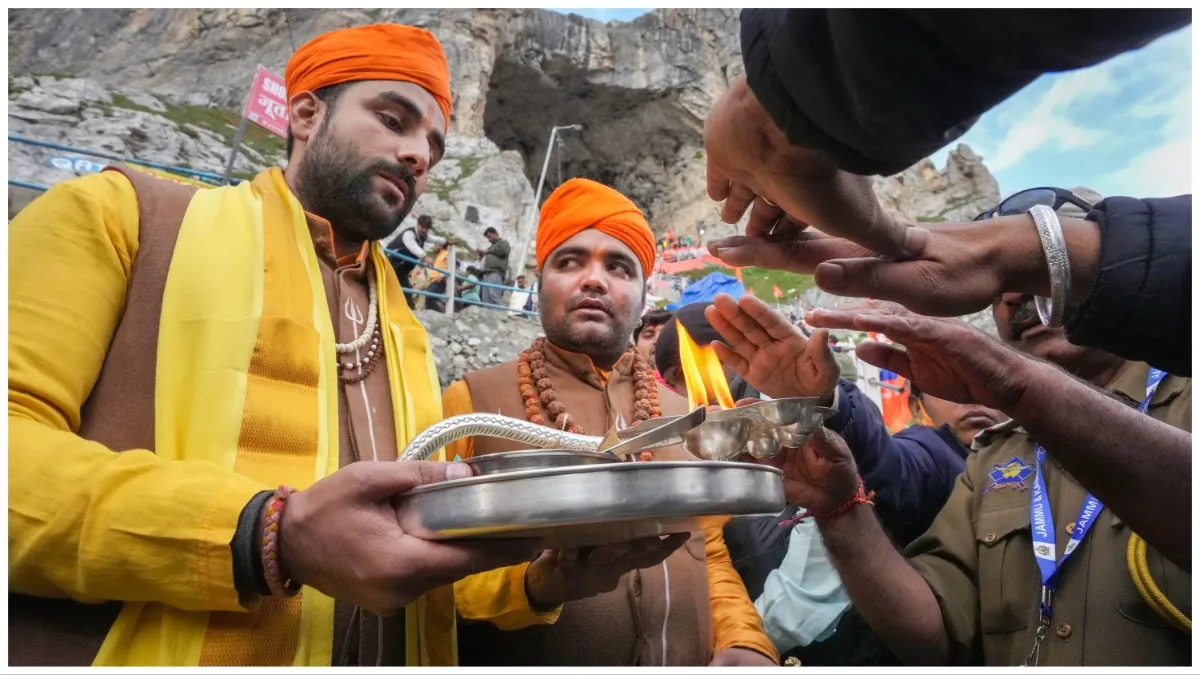 amarnath yatra thousands of people reached daily know registration process and best route- India TV Hindi