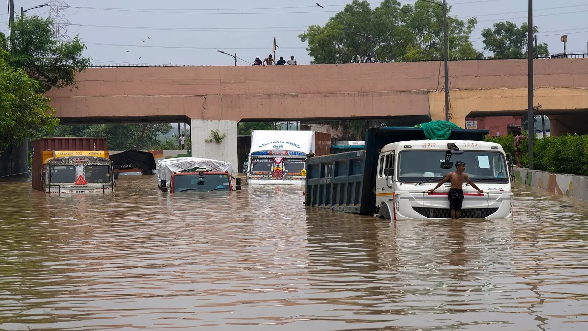 delhi flood- India TV Hindi