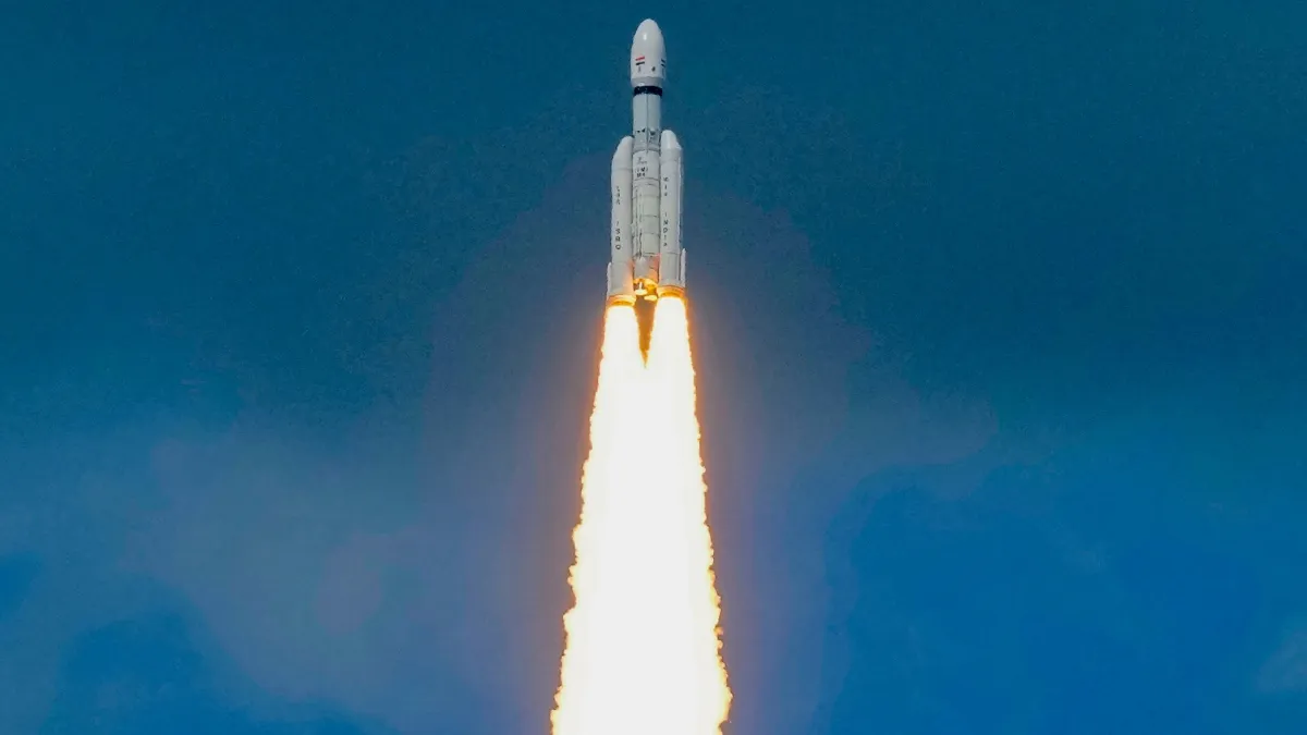 'चंद्रयान-3' सफलतापूर्वक हुआ लॉन्च- India TV Hindi