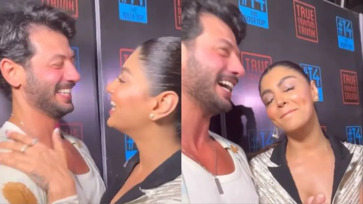 jad hadid Akanksha Puri onces again kiss in front of paparazzi people got angry after watching the v- India TV Hindi