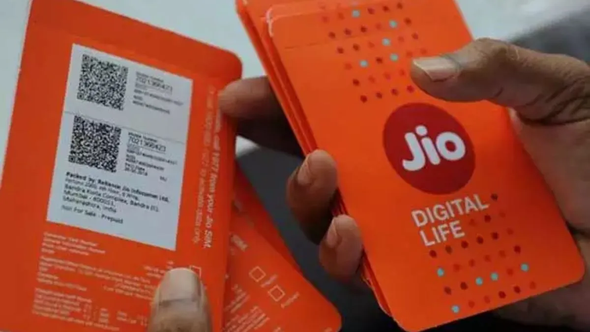 Jio Independence Day offer, Reliance Jio, Airtel, Reliance Jio SIM, Reliance Jio Recharge Plan- India TV Hindi