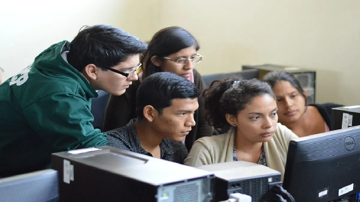 UPSSSC PET 2023 के लिए आवेदन हुए शुरू - India TV Hindi