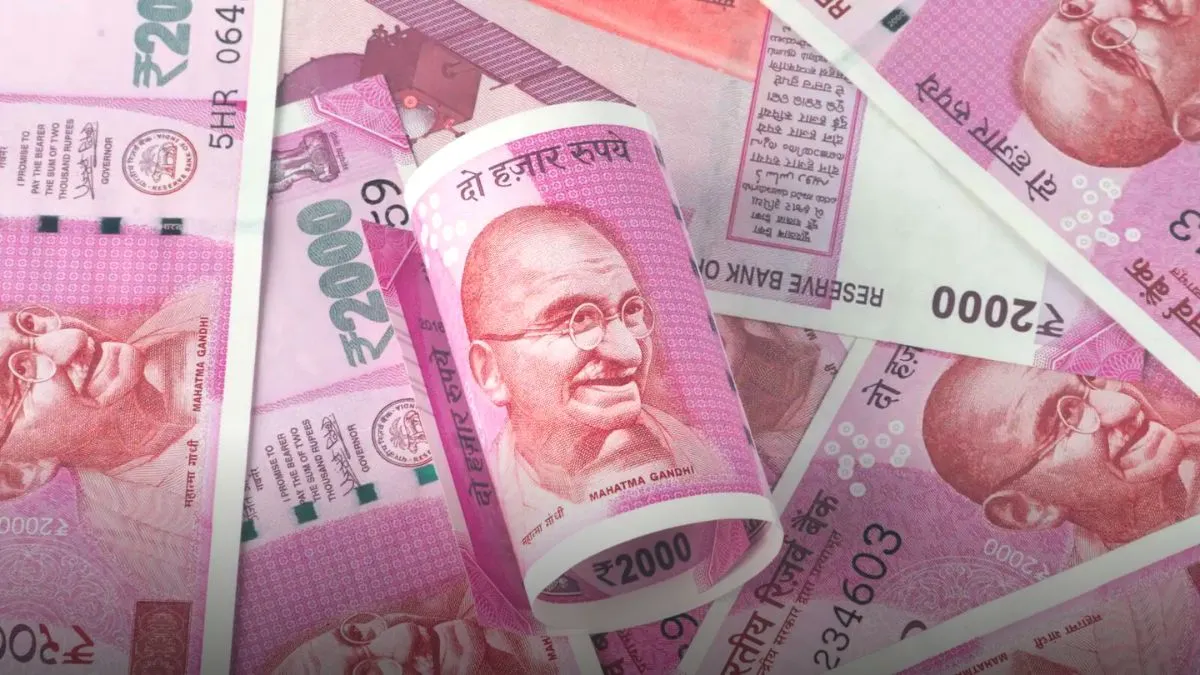 2,000 Rupee Note- India TV Paisa