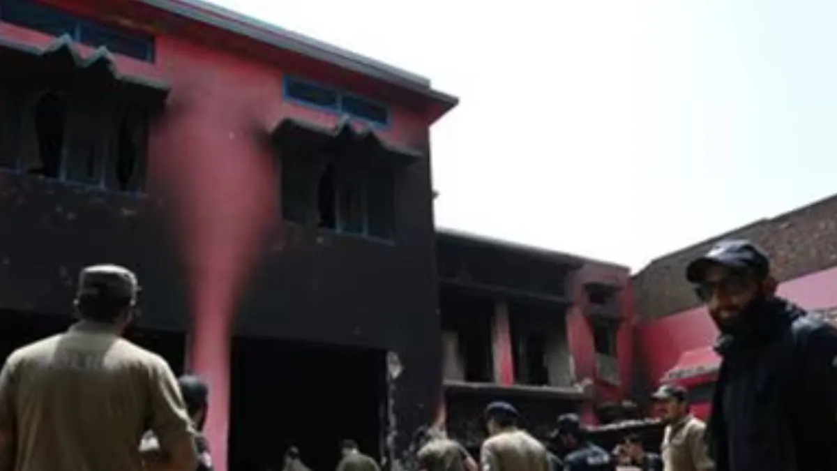 पाकिस्तान में ईसाइयों के घर और चर्च को बनाया गया निशाना।- India TV Hindi