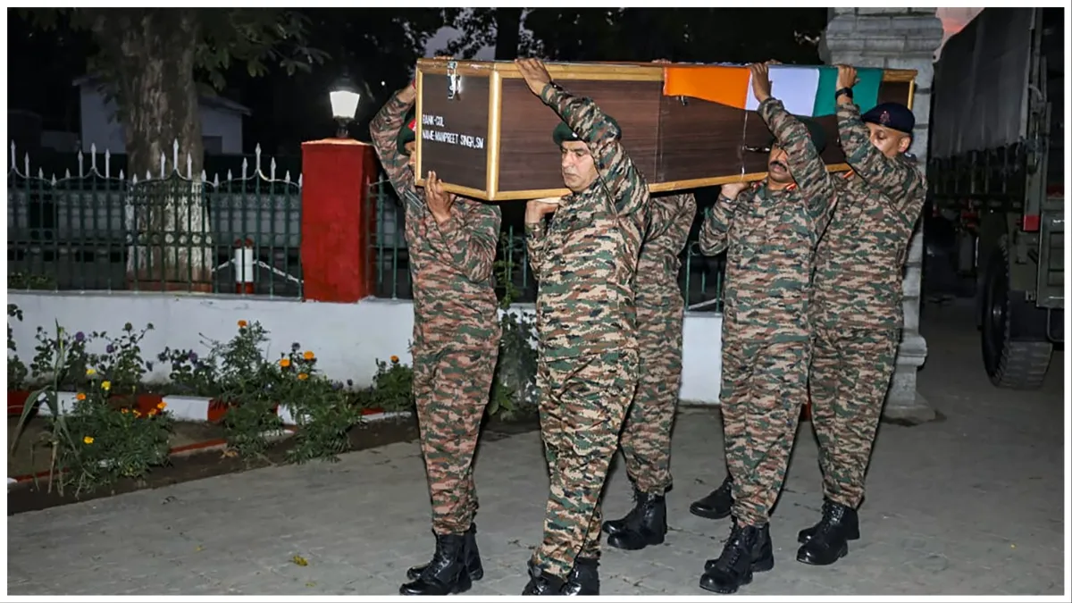 Anantnag Encounter martyr Major and Colonel body will reach their ancestral village today for last r- India TV Hindi