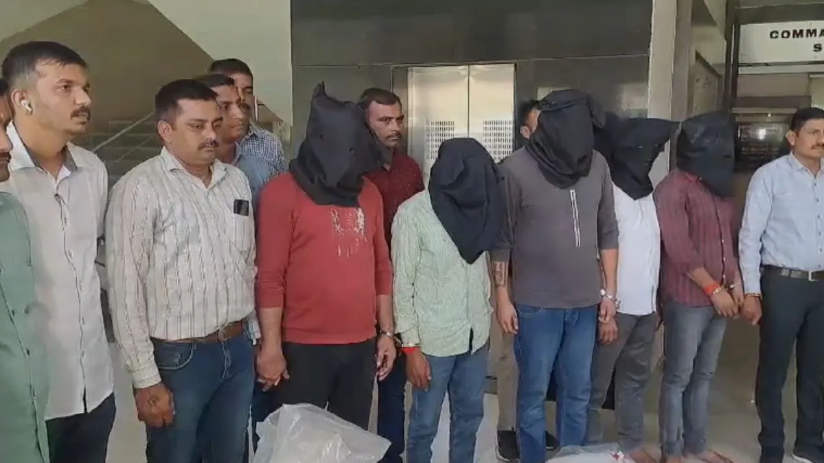 5 करोड़ के हीरों के लुटरों को गुजरात पुलिस ने किया गिरफ्तार- India TV Hindi
