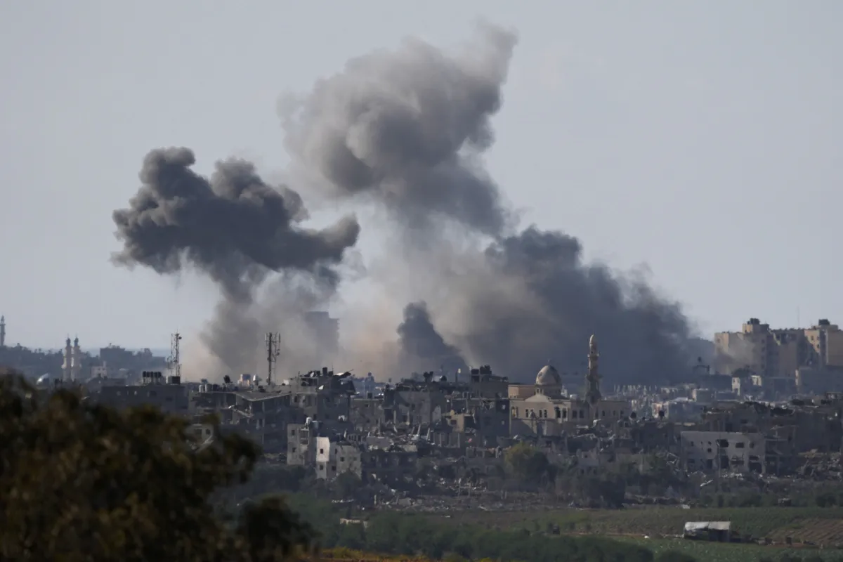 हिजबुल्ला के ठिकानों पर इजराइल ने किए हमले।- India TV Hindi