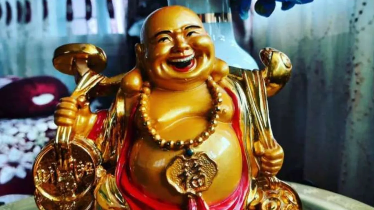 Laughing Buddha - India TV Hindi