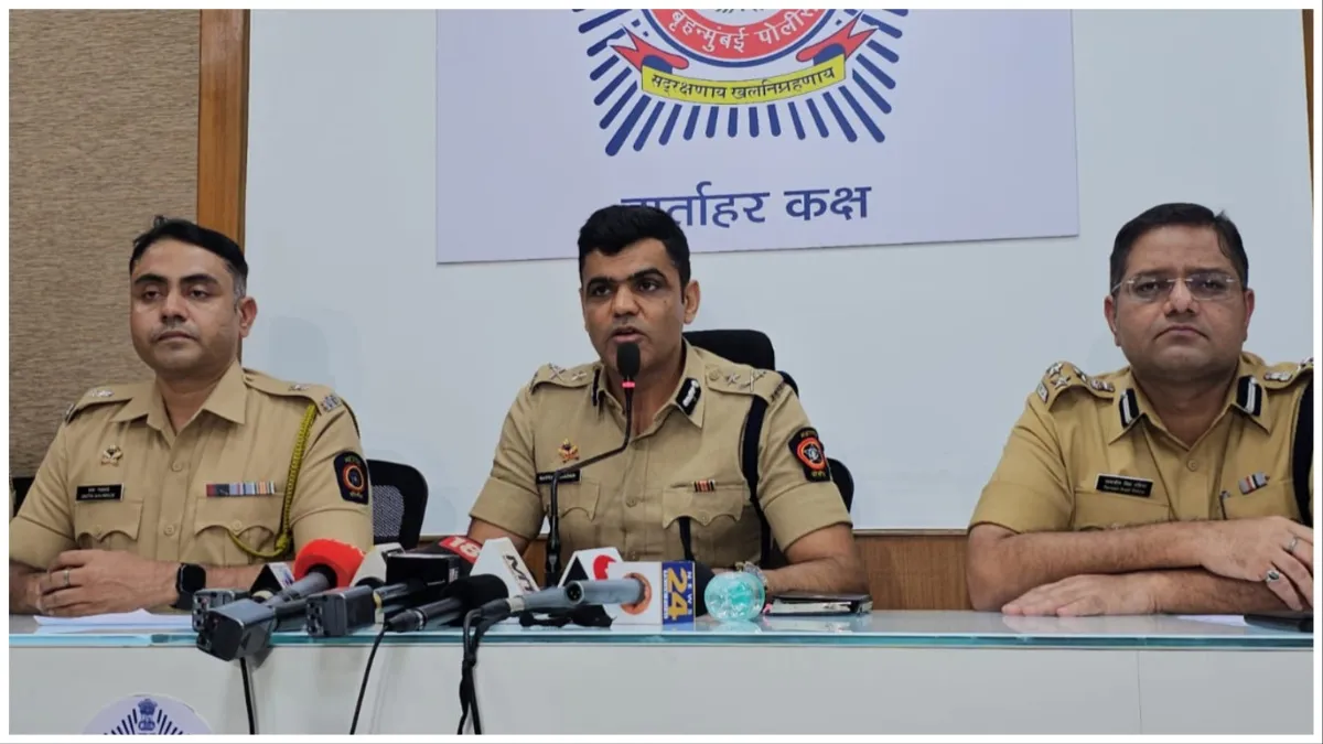 Nashik police raid on drugs factory Drugs worth Rs 300 crore seized police arrested 12 people in rai- India TV Hindi