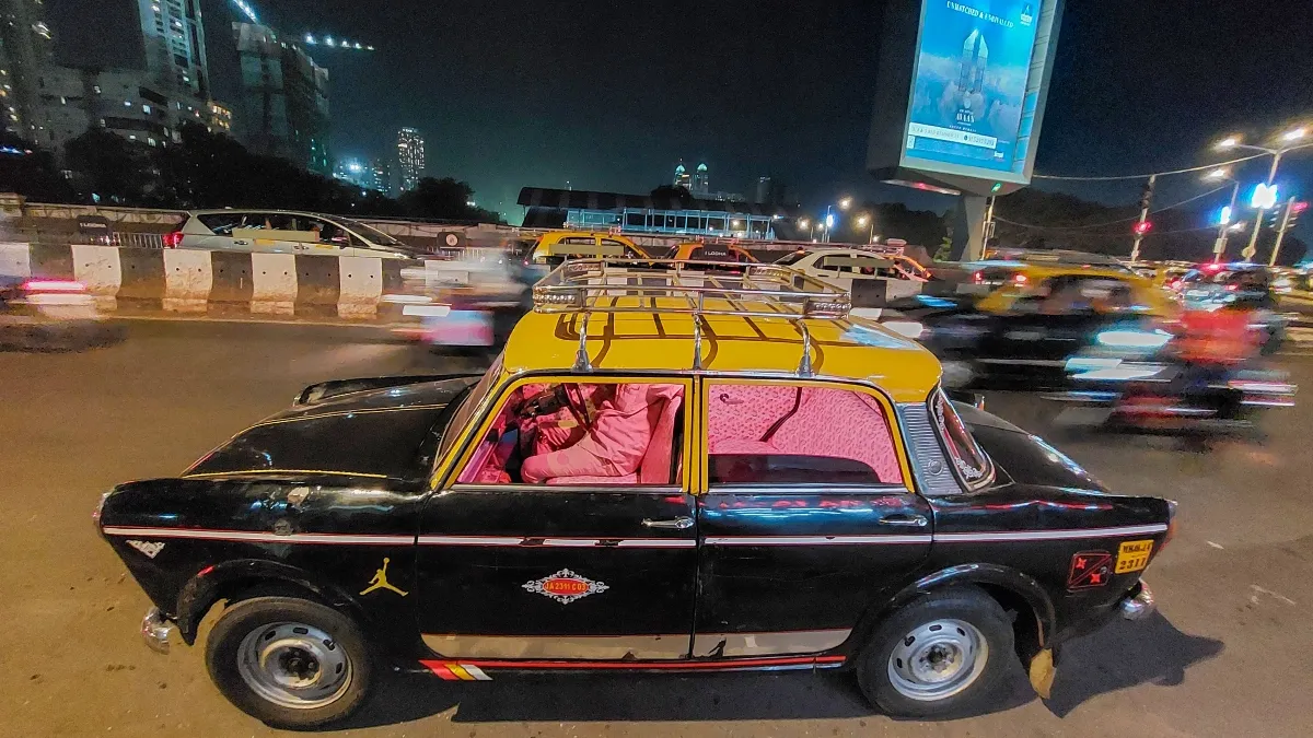 mumbai padmini taxi- India TV Hindi