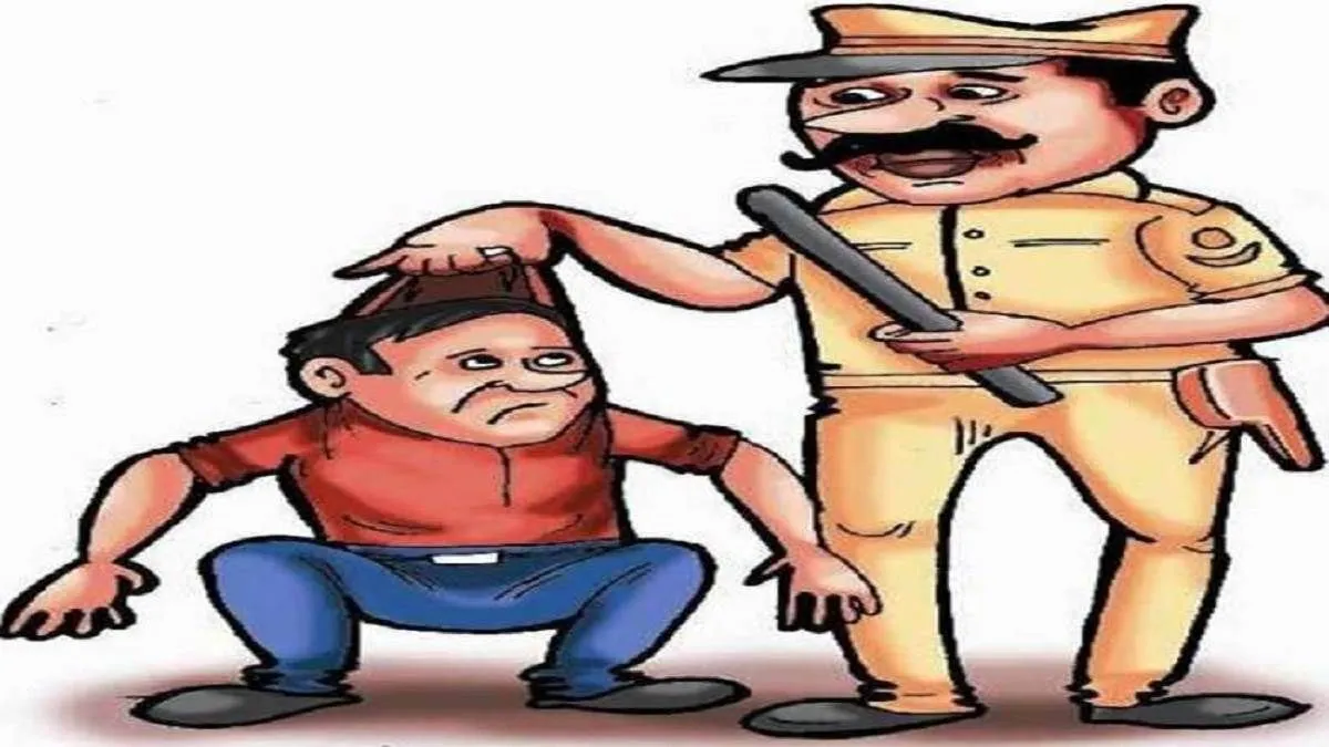 गुजरात पुलिस के हाथ लगे दो शातिर चोर - India TV Hindi