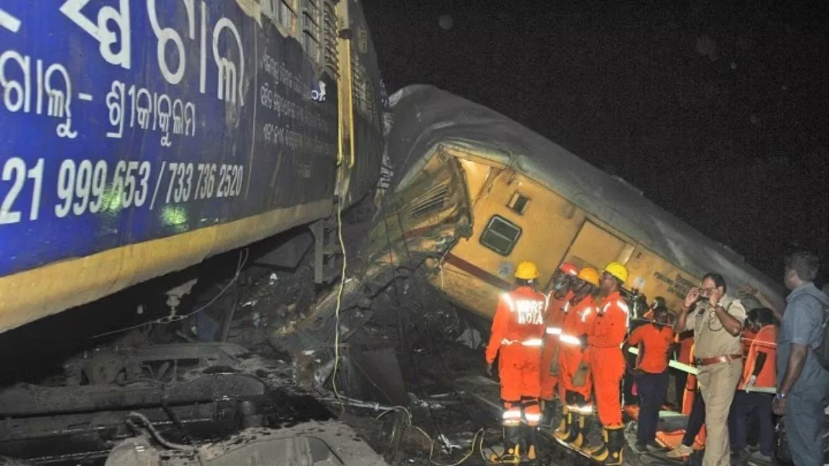 Andhra Pradesh Train Accident- India TV Hindi