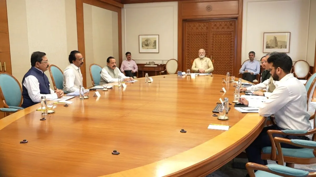 प्रधानमंत्री नरेंद्र मोदी ने मिशन गगनयान की समीक्षा बैठक की- India TV Hindi