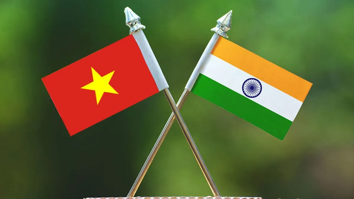 भारत और वियतनाम का फ्लैग। - India TV Hindi